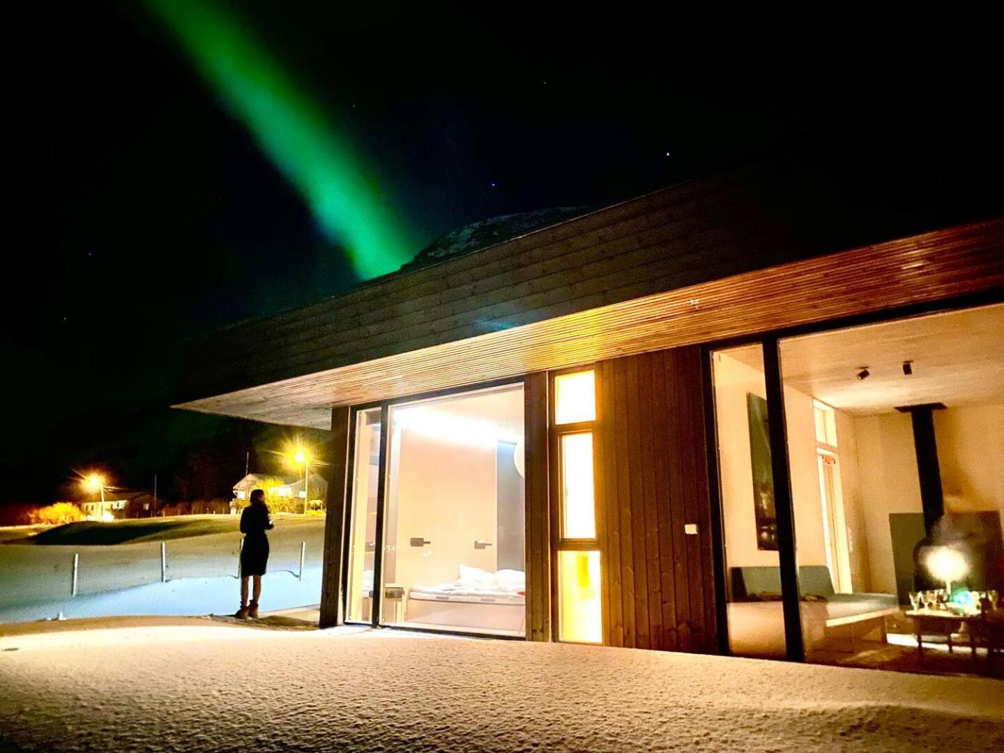 Exclusive Beach House Ramberg - Your Private Oasis エクステリア 写真