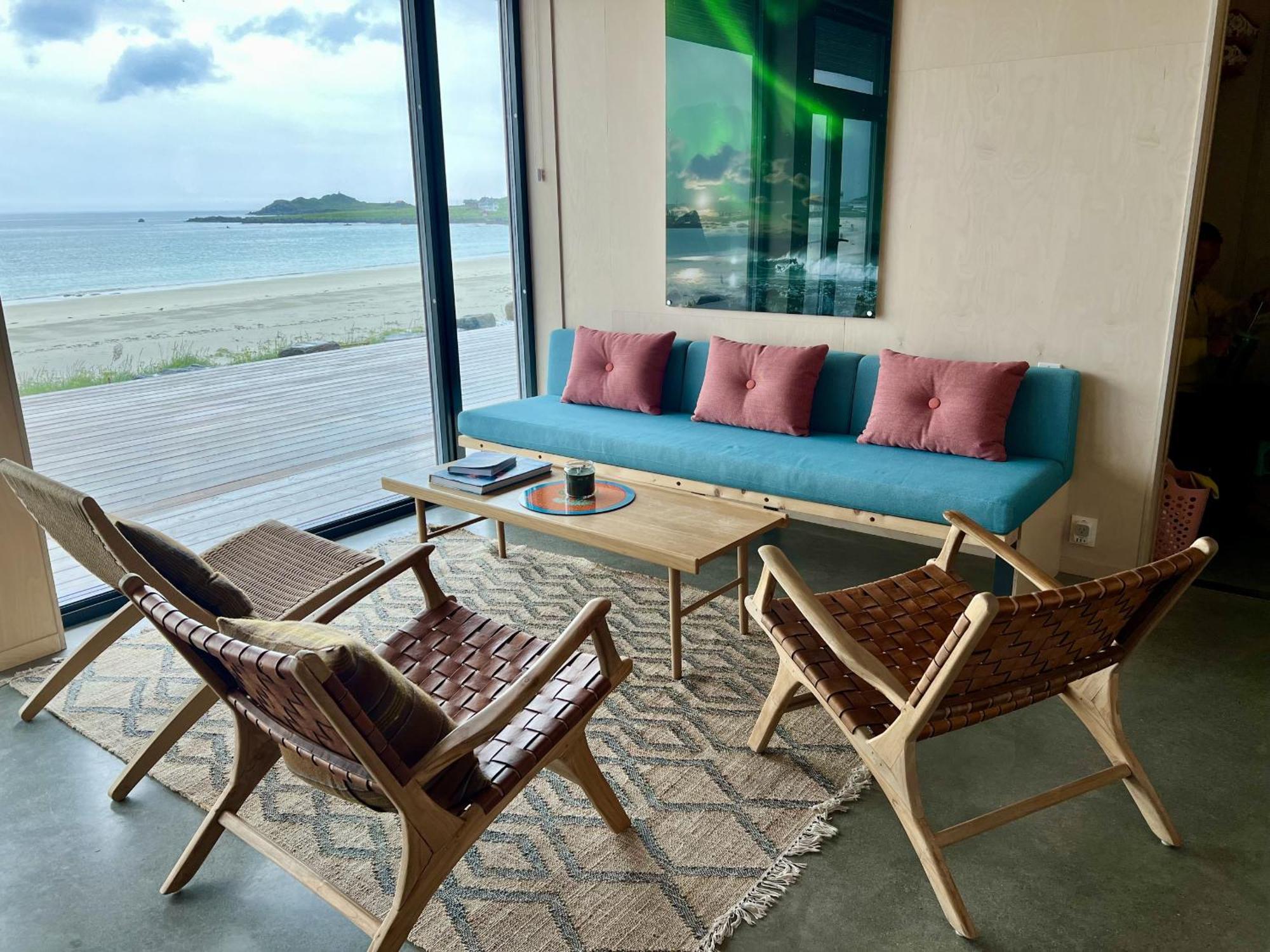 Exclusive Beach House Ramberg - Your Private Oasis エクステリア 写真