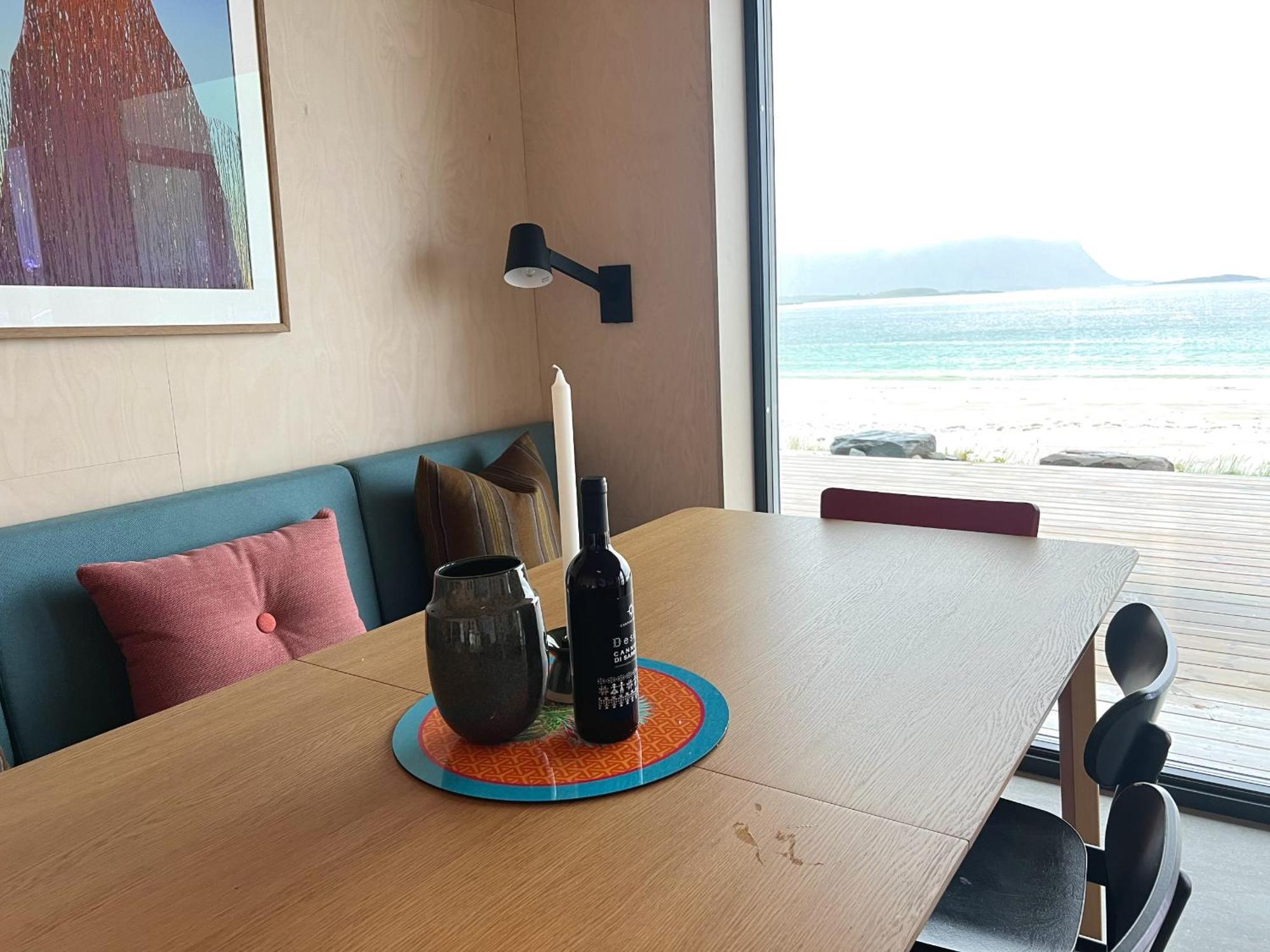 Exclusive Beach House Ramberg - Your Private Oasis エクステリア 写真